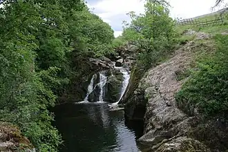 De Doe bij Ingleton (Beezley Falls)