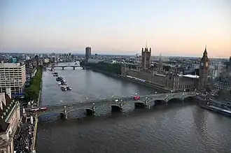 Westminster Bridge vanuit het London Eye