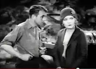 Scène uit A Lady to Love