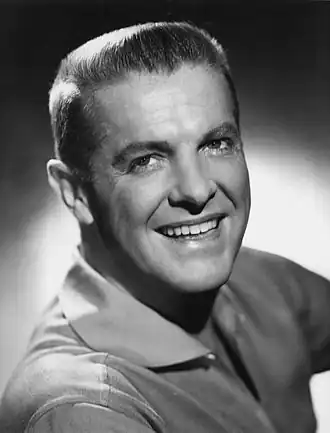 Robert Cummings (1956)