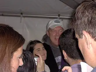 Robert R. Shafer (midden achter)