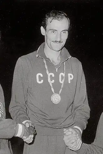 Robert Shavlakadze in 1960