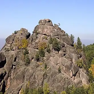 een van de 'stolby' in de zapovednik