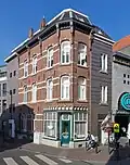 Woonhuis/bedrijfspand: Neerstraat 46