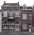 Burgerhuis en uitbreiding