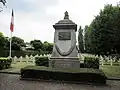 Oorlogsmonument en Franse graven