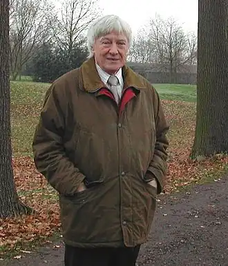 Roger Van de Wouwer November 2003