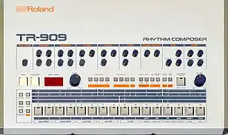 Roland TR-909