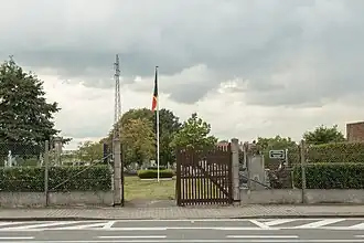 Zuidoostelijke toegang tot de begraafplaats