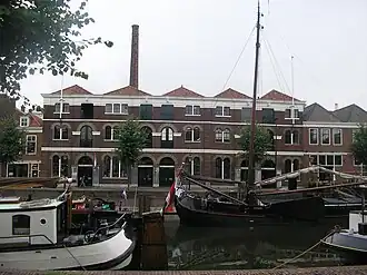 Voormalig Henkespand.