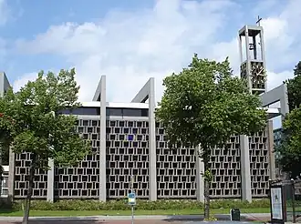 glas-in-betonwand (1960), Sint-Bavokerk