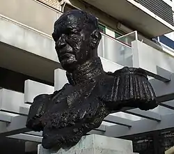 Beeld van Karel Doorman, Karel Doormanstraat