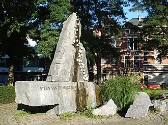 De Steen van de Miljoenen Tranen