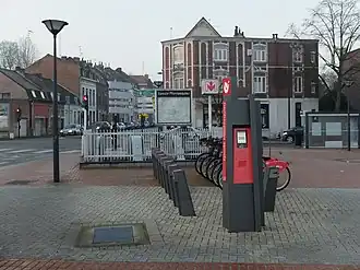 Toegang tot station Épeule - Montesquieu