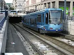 Een tram type TFS2.