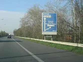 De N31 ter hoogte van Brugge-Sint-Pieters.