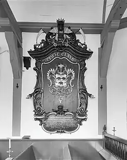 Het rouwbord voor Willem Bergsma (1706-1774) in de kerk van Jouswier.