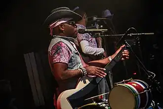 Burgos op het Kwaku Summer Festival 2015