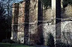 Ruïne kloosterkapel, zuidzijde