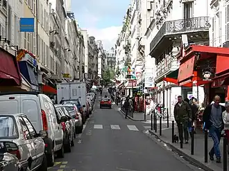 De rue des Martyrs gezien van het zuiden in de richting van Montmartre