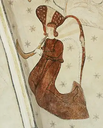 De kromhoorn heeft akoestisch gezien een rechte, want niet conische boring