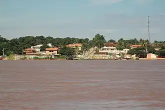 De landingsplaats van de veerverbinding over de rivier de São Francisco van São Romão