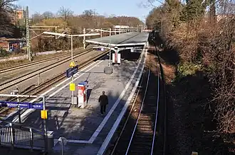 Blik op het perron van station Rübenkamp (2013)