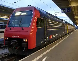 SBB locomotief 450 032-2 op 31 juli 2006 in Zürich Hauptbahnhof