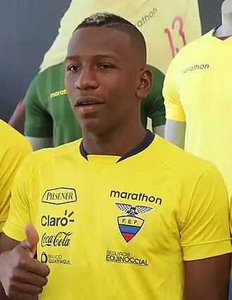 Pervis Estupiñán (2017)