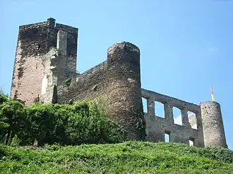 Ruïnes van de burcht Metternich bij Beilstein.