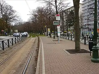 Perron van tramlijn 94 richting Louiza (2018)