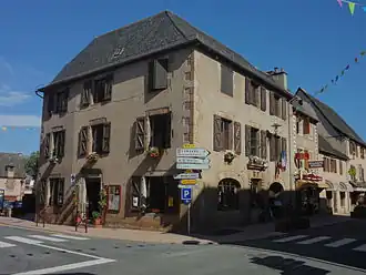 Voormalig gemeentehuis