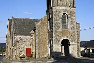 De kerk van Saint-Martin-de-Connée