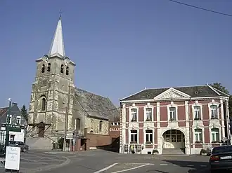 St. Python, gemeentehuis en kerk