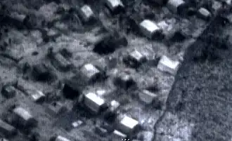 Satellietfoto van een vluchtelingenkamp in Zaïre met naar schatting meer dan 100.000 inwoners anno november 1996.