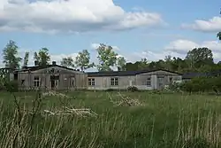 Barakken van Kamp Sandbostel, die als deel van de gedenkplaats zijn blijven staan