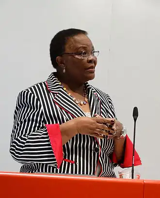 Sanji Mmasenono Monageng (Leiden, 2015)