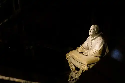 Beeld van Paus Pius IX door Ignazio Jacometti