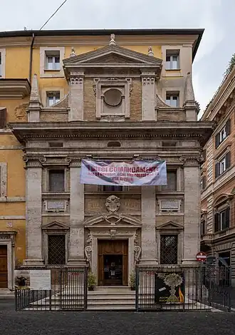 De Santa Maria in Trivio aan het Piazza dei Crociferi