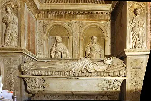 Grafmonument van kardinaal Coetivy.