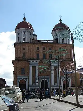Kathedraal van Santa Rosa de Osos in 2007