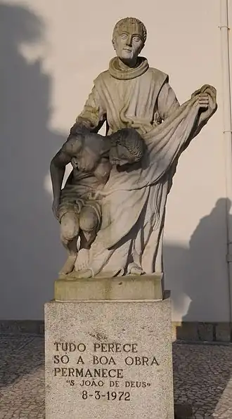Standbeeld van Johannes de Deo in Vilar de Frades, Barcelos, Portugal.