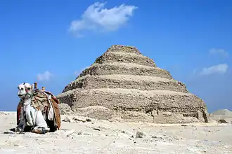 De trappenpiramide van Djoser