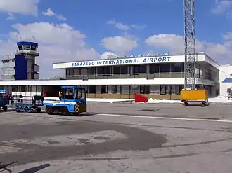 De internationale luchthaven van Sarajevo.