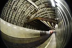De loopbrug naar de Grote Ringlijn in aanbouw