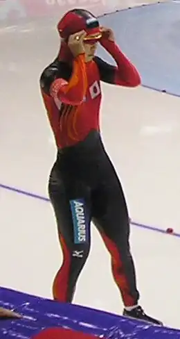 Osuga vlak voor een 500 meter start (2006)