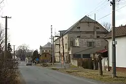 Straat in Sazená (2)