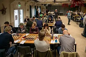 Speelzaal bij Schaakvereniging Amsterdam West