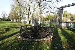 Vijverfontein met omranding