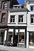 Winkel-woonhuis